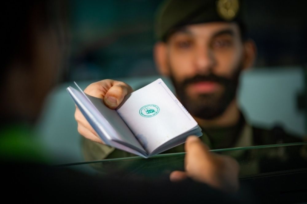 20 ألف ريال غرامة.. تحذير جديد بخصوص تأشيرات الزيارة