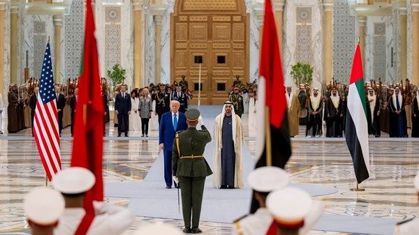 زيارة ترامب إلى الإمارات تستأثر باهتمام وسائل الإعلام العالمية