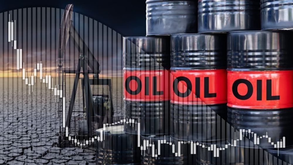 انخفاض أسعار النفط بأكثر من 2 % عند التسوية