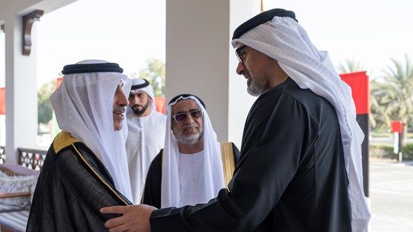 خالد بن محمد بن زايد يحضر حفل استقبال بمناسبة زفاف عبدالله بن راشد بو حسن الشامسي