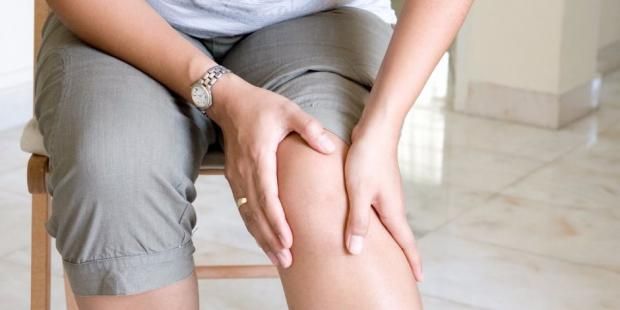 أكلات تسبب التهابا وألما شديدا في المفاصل.. ما علاقة النقرس؟