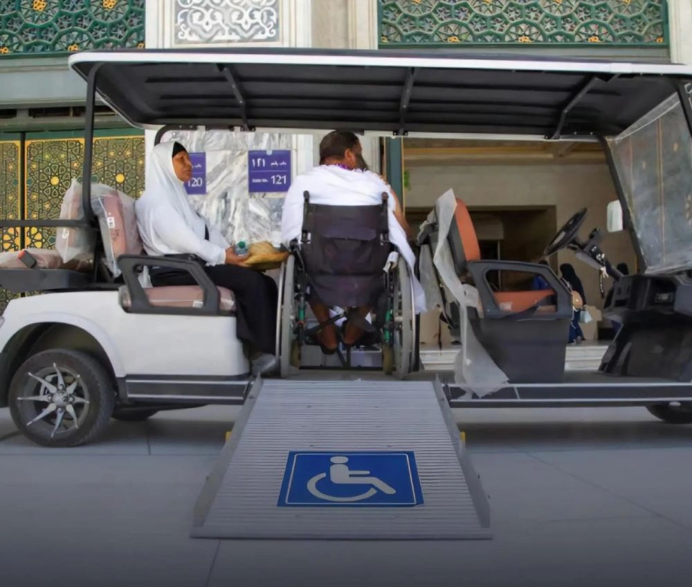 مساحات مخصصة وعربات.. خدمات متكاملة للتيسير على الحجاج ذوي الإعاقة