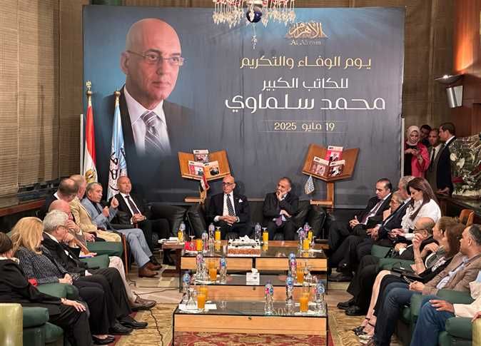 وزير الشئون النيابية: «سلماوي» لديه قدرة كبيرة من التوفيق بين الآراء المتعارضة
