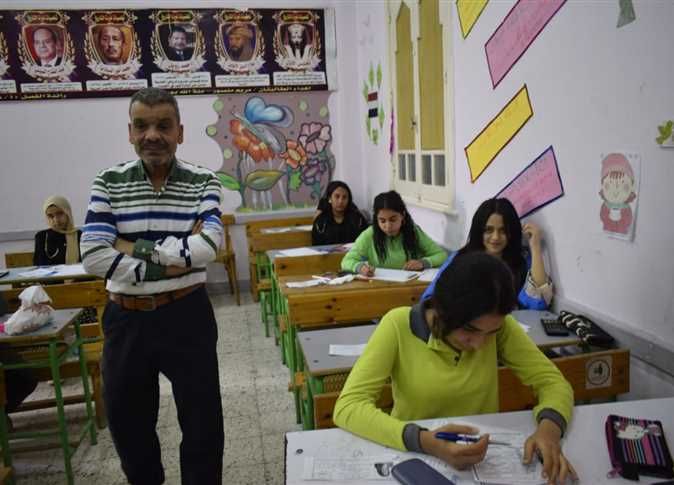 مواعيد امتحانات الشهادة الإعدادية الترم الثاني 2025 بالقاهرة والجيزة (جدول رسمي)