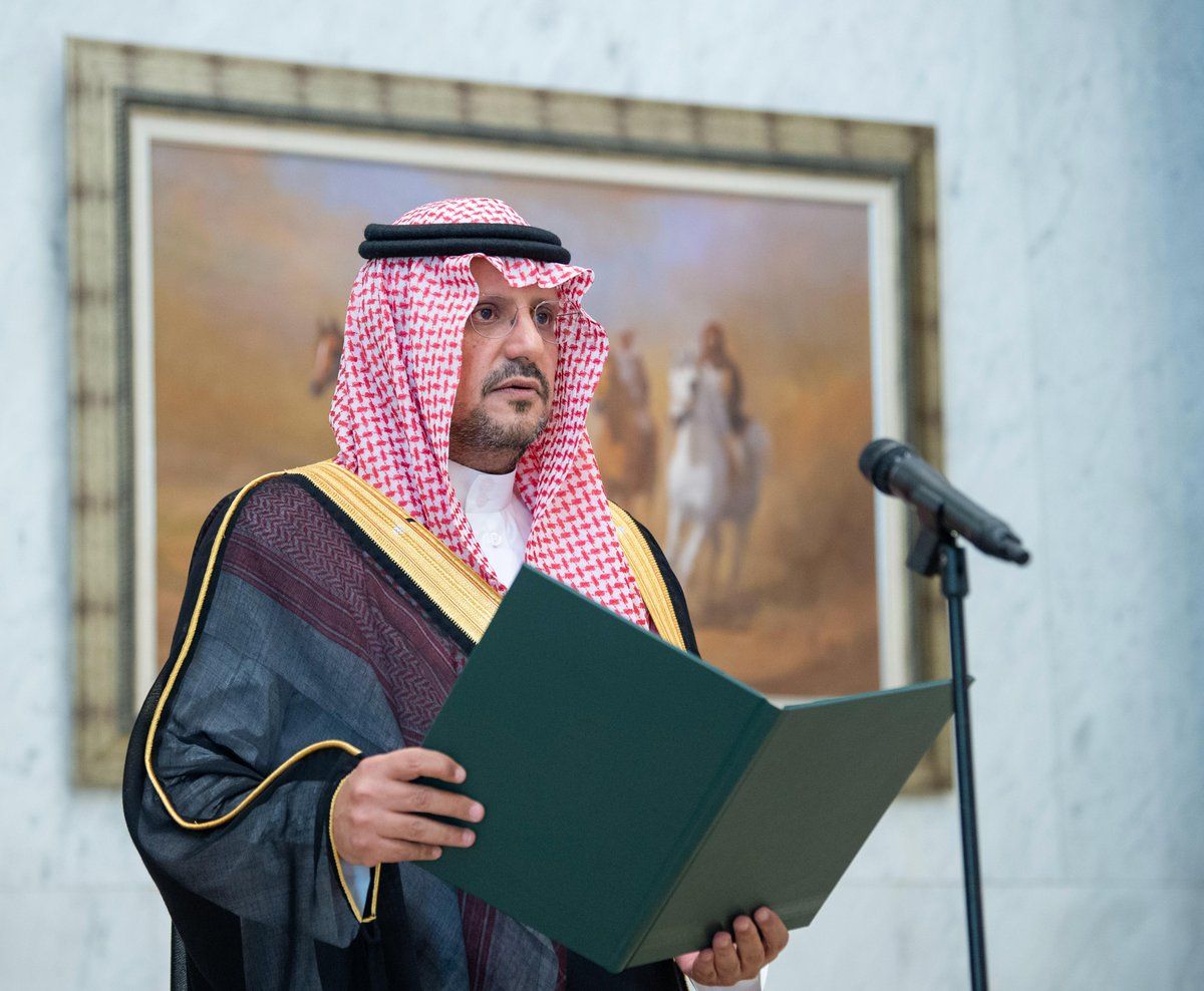 أصحاب السمو الأمراء يؤدون القسم أمام خادم الحرمين الشريفين.. فيديو وصور