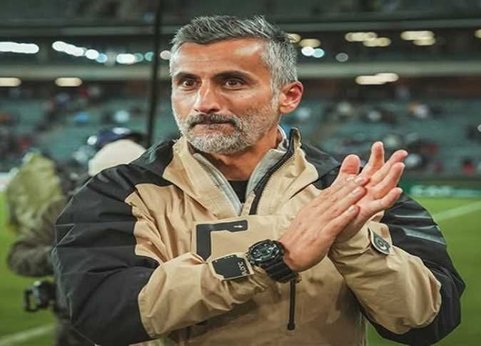 «منعرفوش».. تصريح صادم من نجم الأهلي السابق عن ريفيرو