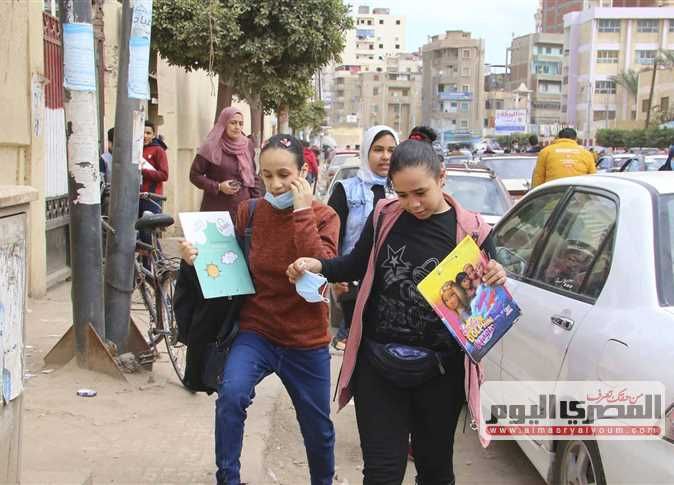 نماذج امتحانات الصف الخامس الابتدائي PDF الترم الثاني 2025 (رابط مباشر)