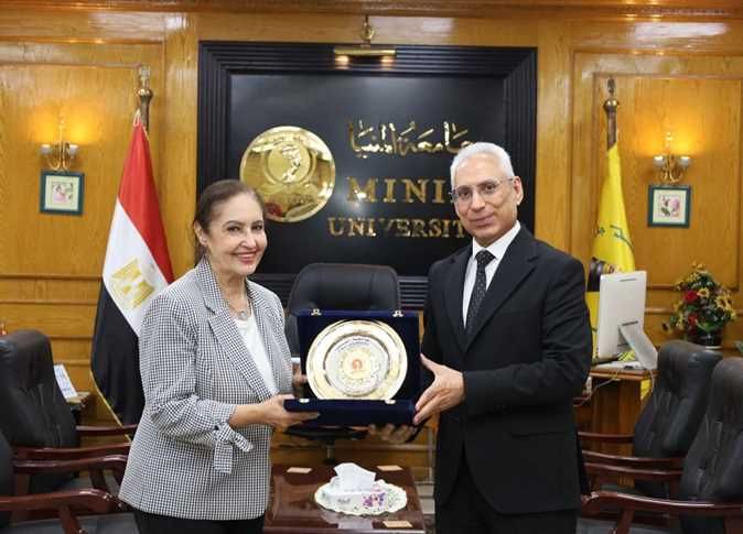 لرفع وعي الجامعيين.. زيارات ميدانية بالمحافظات المصدرة للهجرة