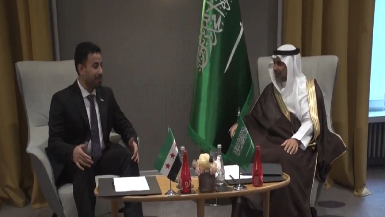 وزير الصحة يلتقي نظيره السوري في جنيف.. فيديو