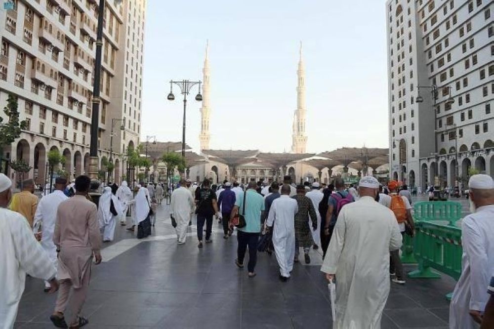 وصول 9 حافلات.. المدينة المنورة تستقبل طلائع حجاج مصر وإندونيسيا