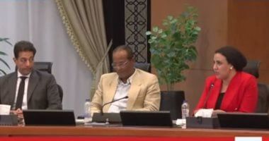 رئيس الحكومة لـ"الخليج 365": لأول مرة سيتم وضع الموازنة لـ3 سنوات مقبلة