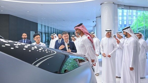 عمار النعيمي يزور مركز البحث والتطوير بشركة "شانجان" في الصين