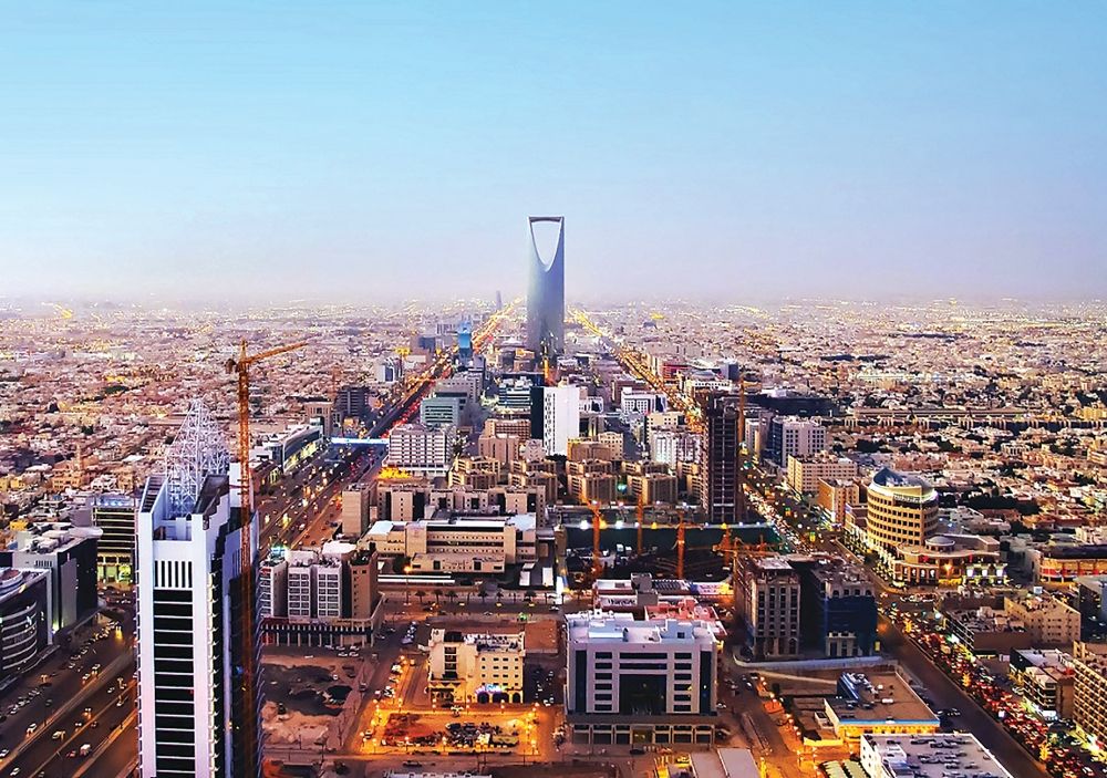 وزير الاقتصاد: الأنشطة غير النفطية سجلت مستويات قياسية في 2024
