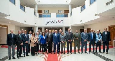 لجنة الصناعة بمجلس النواب تزور مصنع إنتاج وإصلاح المدرعات