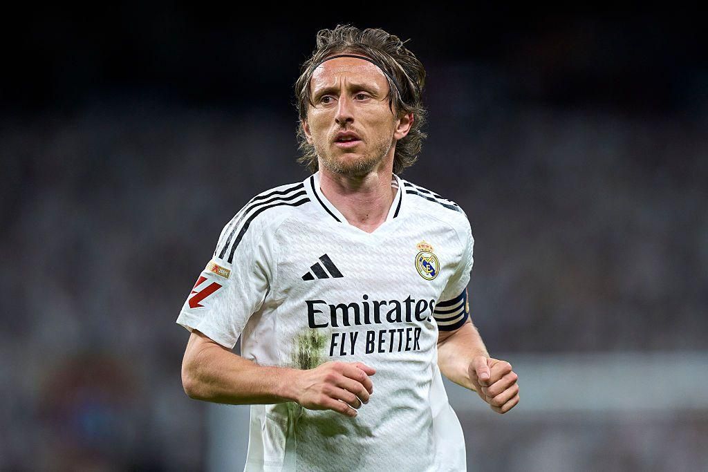 لوكا مودريتش: من "أسوأ صفقة لريال مدريد" إلى "أسطورة النادي"