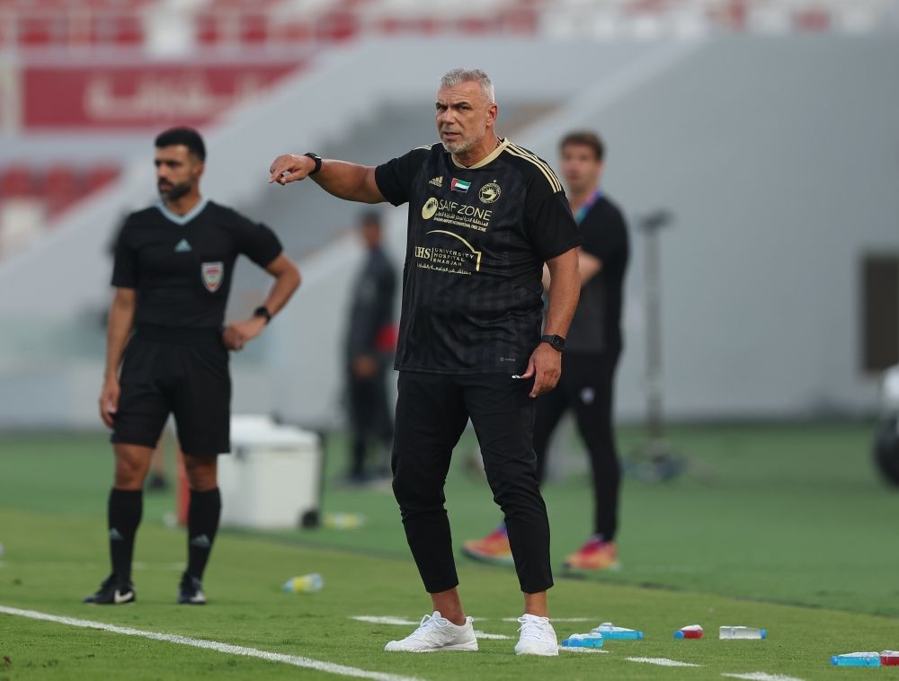 الامارات | كوزمين: تنتظرني مسؤولية كبيرة.. وتعديلات بسيطة على قائمة المنتخب