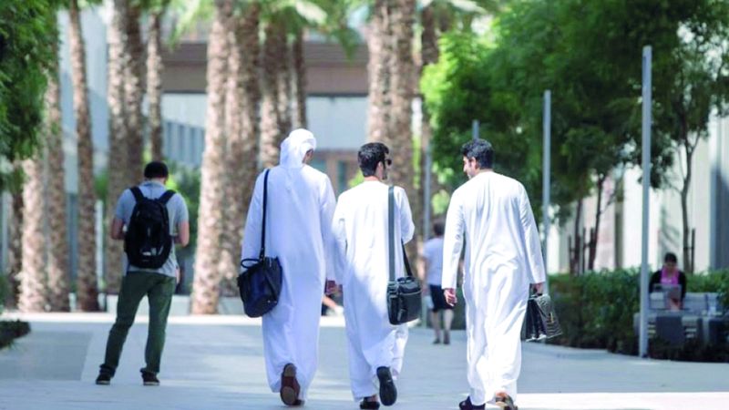 الامارات | مدارس خاصة تحذر من جهاز «الطاقة عبر الاستنشاق»