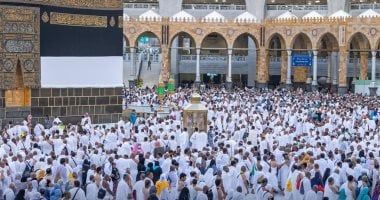وزارة السياحة تحذر الحجاج من ارتفاع درجات الحرارة يوم وقفة عرفات
