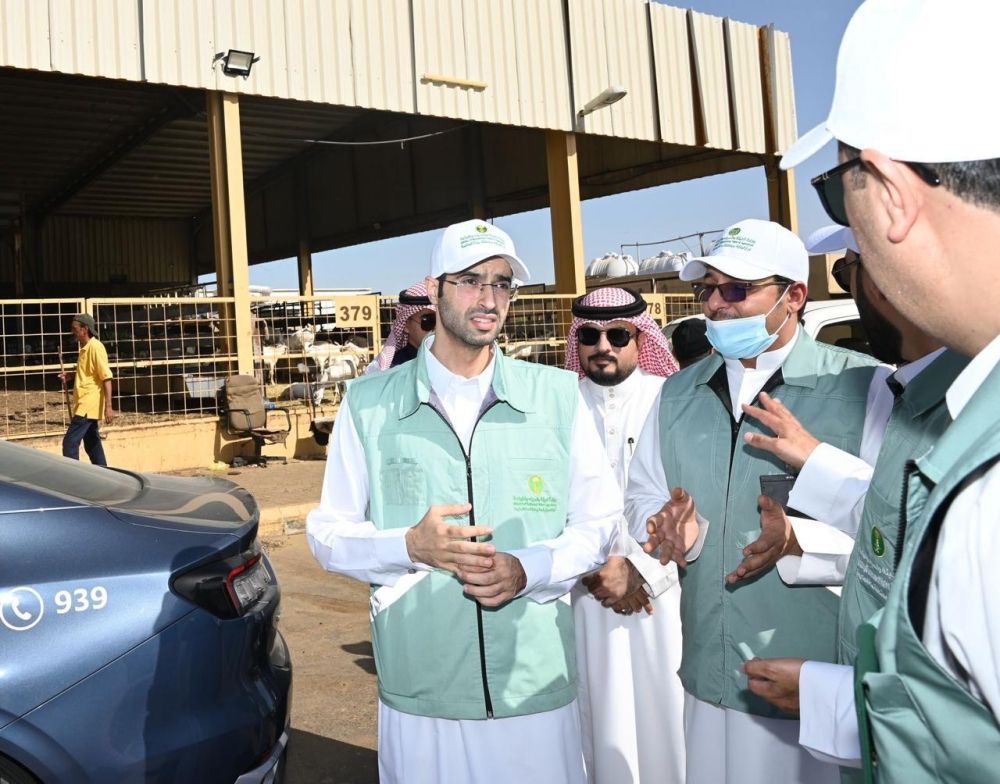 جاهزية قصوى للحج: ”بيئة مكة“ تشدد على ضبط الأسعار والتوطين ونظامية العمالة