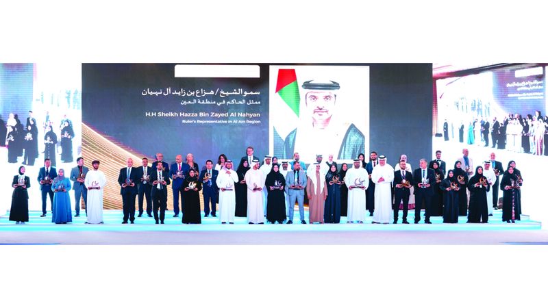 الامارات | جائزة خليفة التربوية تكرّم الفائزين بدورتها الـ 18