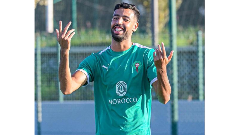 الامارات | المغربي بن خالق يصل إلى العين تمهيداً للانتقال الرسمي إلى «الزعيم»