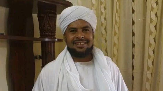 فيديو لداعية سوداني يفجر جدلاً.."النبي جاءني بمنام وأوصاني"