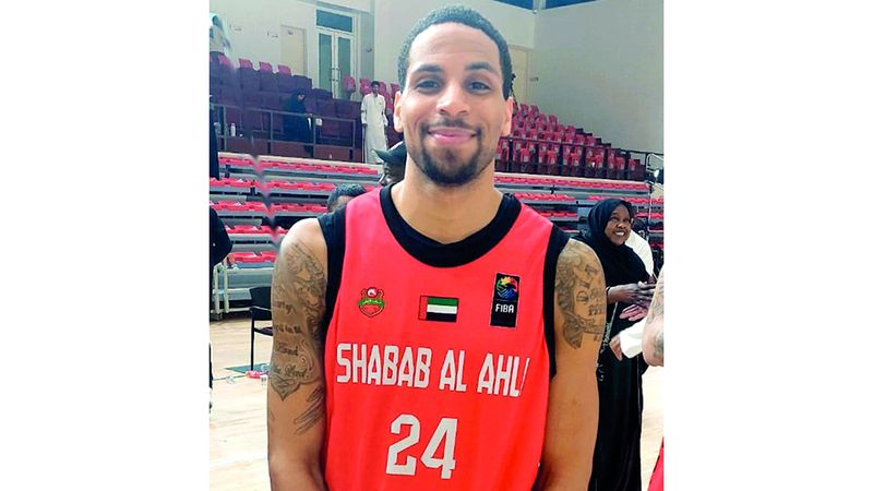 الامارات | محترف شباب الأهلي يحسم لقب «كأس السلة» بمباراتين فقط