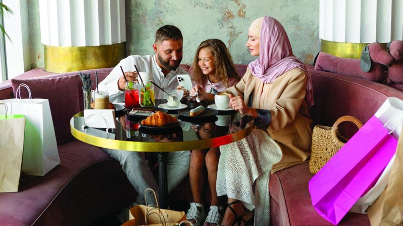 الامارات | مختصون يحددون «وصفات صحية» للتعامل مع «طقوس العيد»