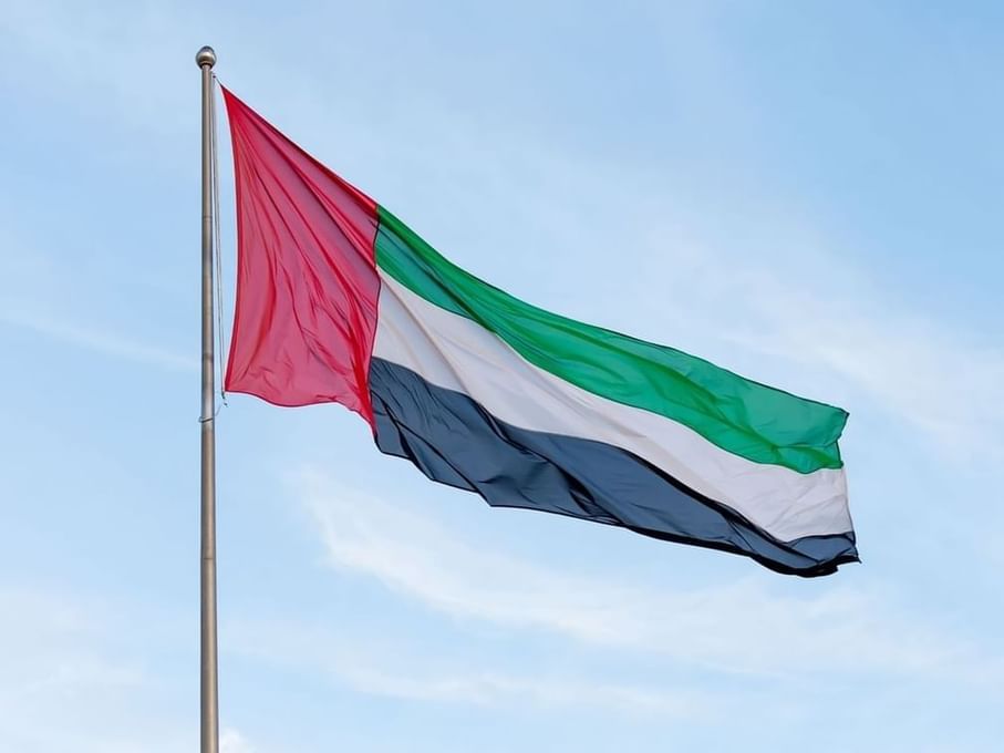 الامارات | حكام الإمارات يهنئون رئيس الدولة ونائبيه بعيد الأضحى المبارك