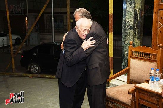 وزير الثقافة ورشوان توفيق فى عزاء الراحلة سميحة أيوب