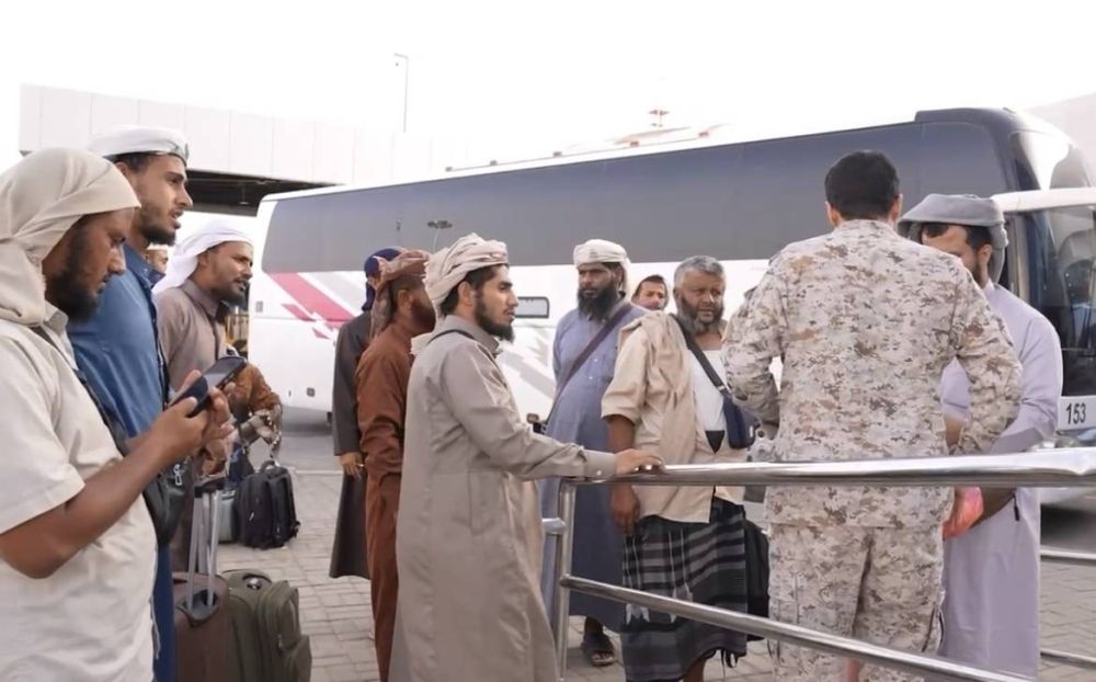 ذوي الشهداء والمصابين من القوات المسلحة اليمنية يصلون إلى المشاعر المقدسة 
