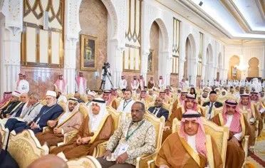 الخليج اليوم .. نيابة عن الملك سلمان.. ولي العهد يستقبل كبار ضيوف الحج