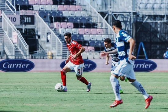 باتشوكا يتقدم على الأهلى بهدف نظيف فى الشوط الأول استعدادا لكأس العالم.. صور