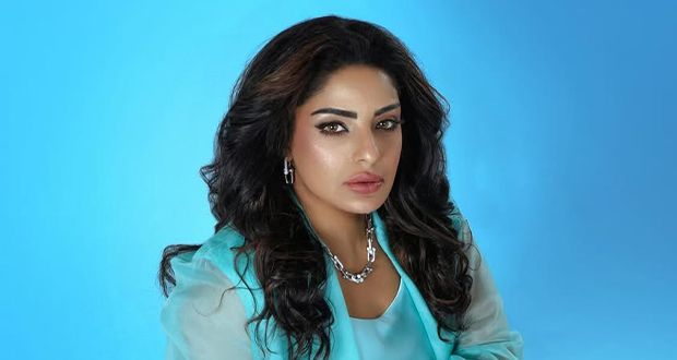 مرام البلوشي تُثير الجدل بأحدث ظهور.. تغيّر كامل في ملامحها