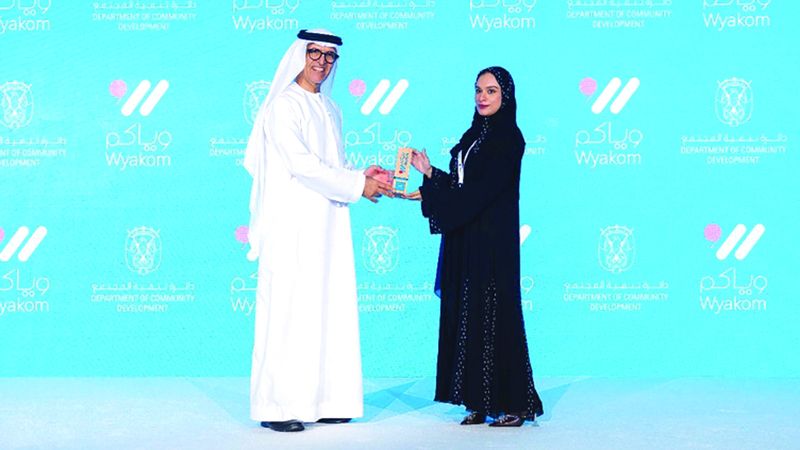 الامارات | نوف الزيدي تُكسب الطلبة خبرة الأجداد بـ «حكمة يدي»