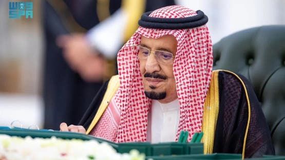 الخليج اليوم .. الملك سلمان يوجه بتسهيل احتياجات حجاج إيران في السعودية حتى عودتهم إلى بلادهم