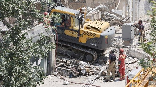سباق دبلوماسي لاحتواء التصعيد بين إيران وإسرائيل