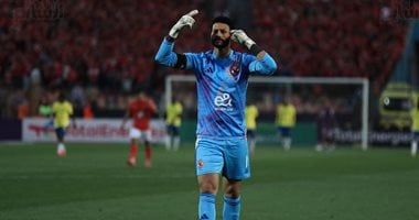 زى النهارده.. الشناوى أول حارس أفريقى يتوج بجائزة "رجل المباراة" فى كأس العالم