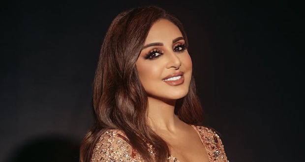 أنغام بعد حفلي الرياض والخبر: “جمهور عجيب وغير عادي”