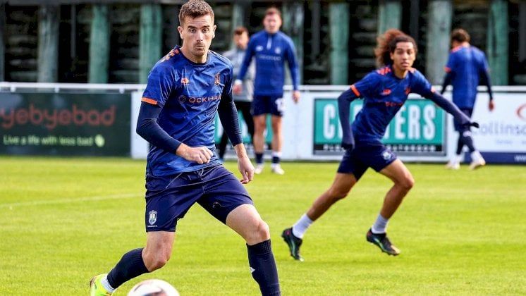 أوكلاند سيتي أمام بايرن ميونيخ: هواة متطوعون يتحدون نجوم الملايين في كأس العالم للأندية