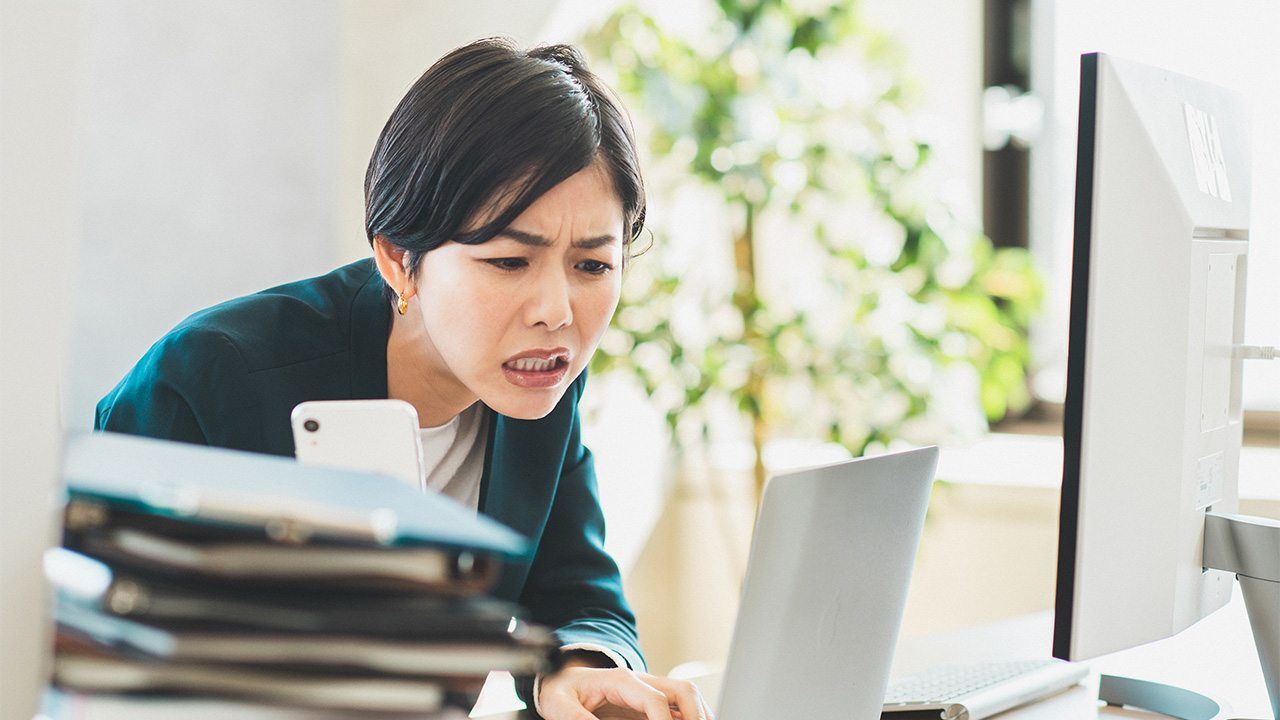 اليابان | المدراء اليابانيون يصرخون: المهام تتكاثر واليد العاملة تختفي... فما الحل؟