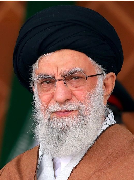 عاجل | خامنئي: المعركة بدأت باسم "حيدر علي".. وسيف "ذو الفقار" عاد لفتح باب خيبر