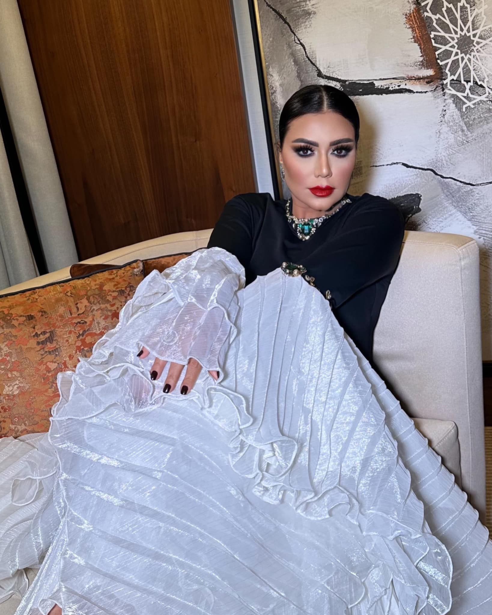 رانيا يوسف تعلن ندمها على إطلالتها بأحد المهرجانات