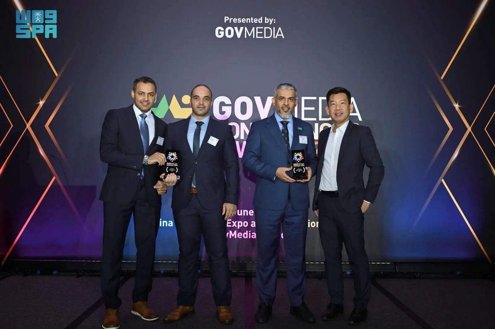 السعودية | الجيومكانية تحصد جائزتين دوليتين في مؤتمر وجوائز الإعلام الحكومي “GovMedia” بسنغافورة