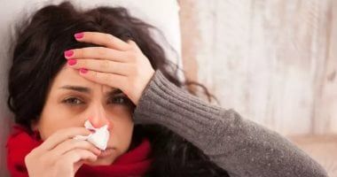 3 نوبات من السعال خلال 24 ساعة.. أهم أعراض متغير نيمبوس لفيروس كورونا