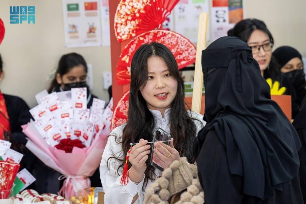 الجامعات تتوسع في اللغة الصينية