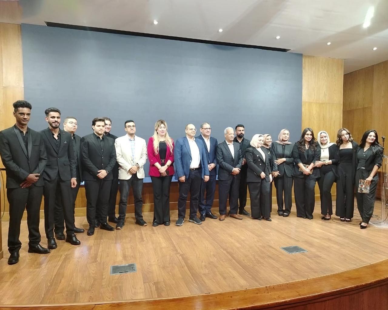 "هوية" و"كيميت" و"لها".. جذور وقضايا المجتمع المصرى فى مشروعات تخرج طلاب الإعلام بالجامعة العربية المفتوحة
