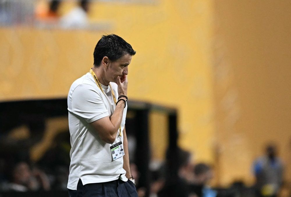 الامارات | تصريح غريب لمدرب العين بعد الخسارة أمام مانشستر سيتي 0-6 !