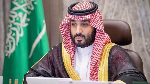 ولي العهد السعودي يؤكد لأمير قطر وضع كافة إمكانات المملكة لمساندة الدوحة