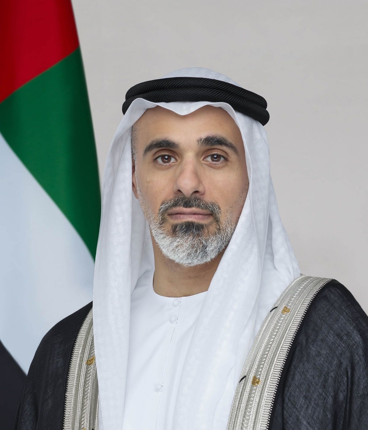 الامارات | خالد بن محمد بن زايد يُقدِّم واجب العزاء في وفاة محمد إبراهيم عبيدالله